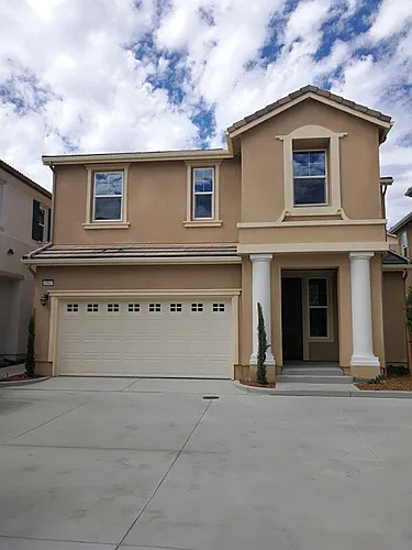 40045 Calle Real Photo 1
