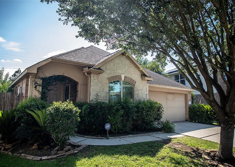 1st image of 11942 Harristown Dr