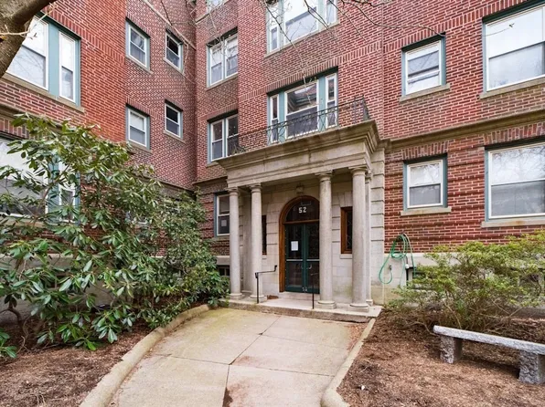 52 Garden St APT 49, Cambridge, MA 02138