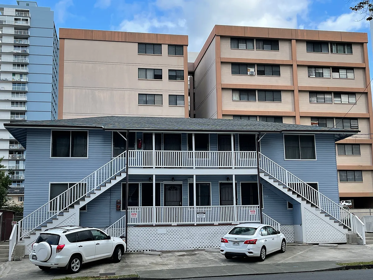 Building Photo - 1578 Piikoi St
