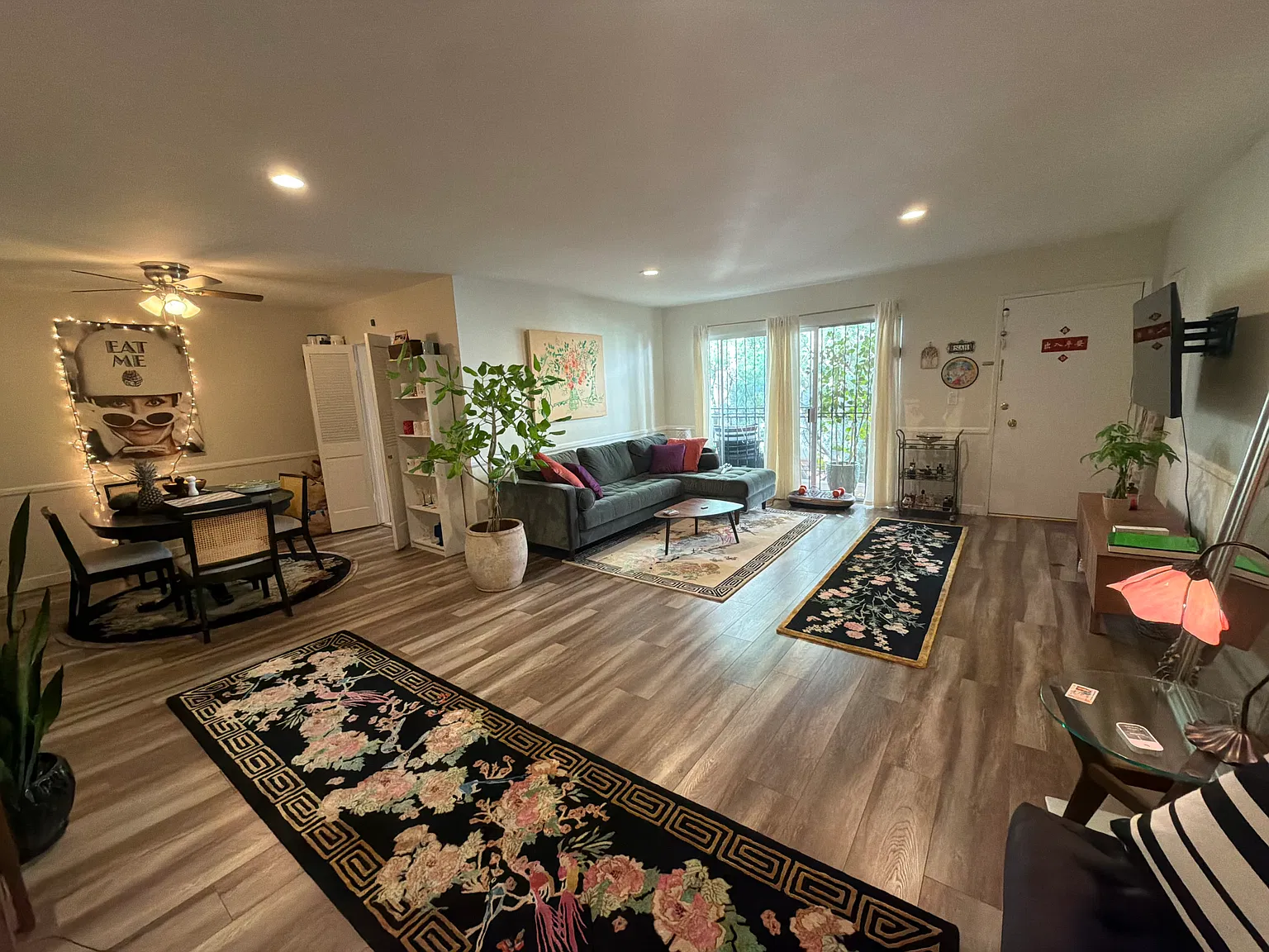 2 bed, 1050 sqft, $3,600 — Photo 1