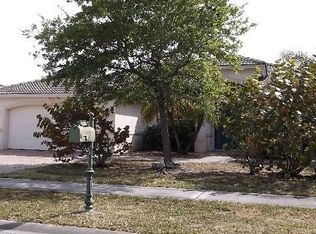 3434 Allegheny Ct, Naples, FL 34120