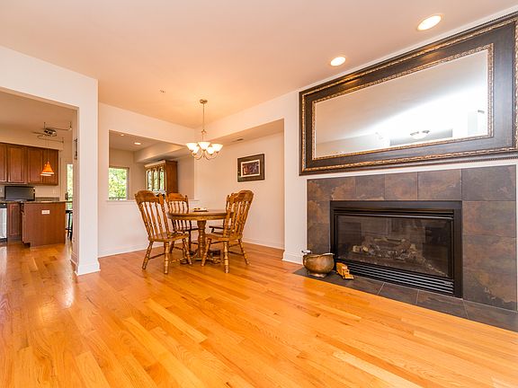 2nd image of 5146 Cleveland St