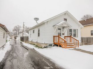 457 15th Ave S, Fargo, ND 58103