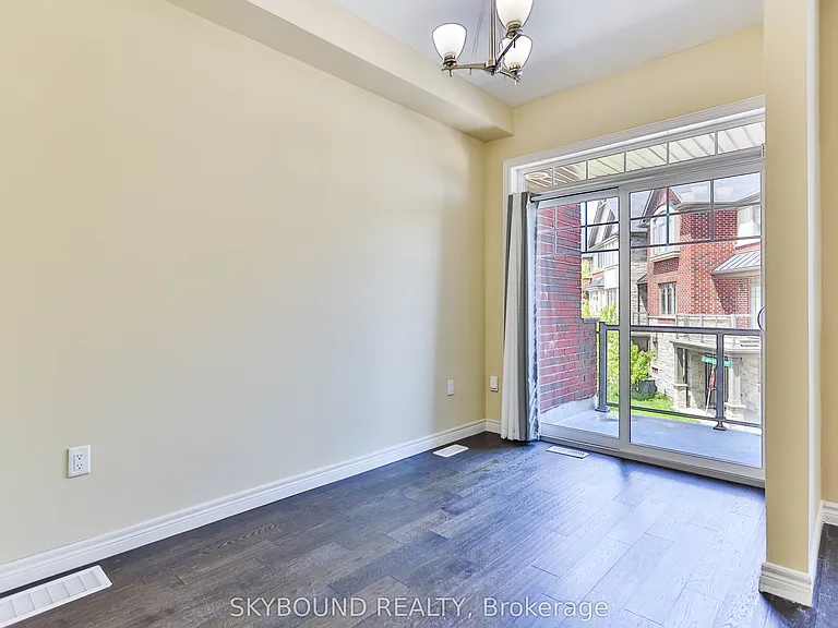 2 Egleston Ln — Photo 6
