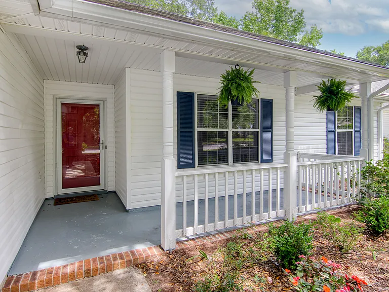 1264 Center Lake Dr — Photo 6