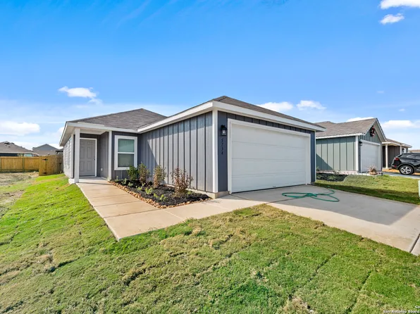 5734 Falcon Point, San Antonio, TX 78222