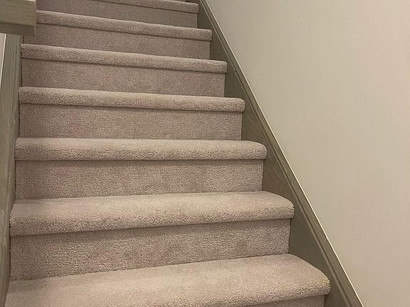 5th image of 3540 Colonial Dr #3