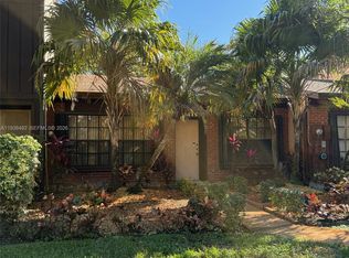 3415 Freedom Dr, Hollywood, FL 33021