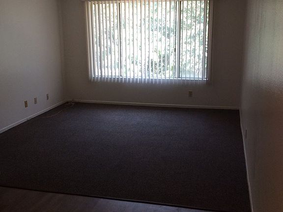5th image of 138 S Mill St APT 19
