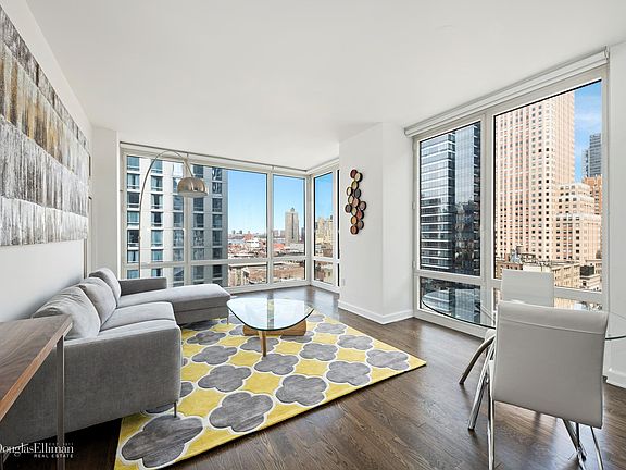 2nd image of 247 W 46th St APT 1401
