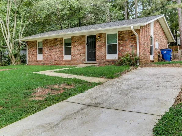 524 Solar Dr, Raleigh, NC 27610