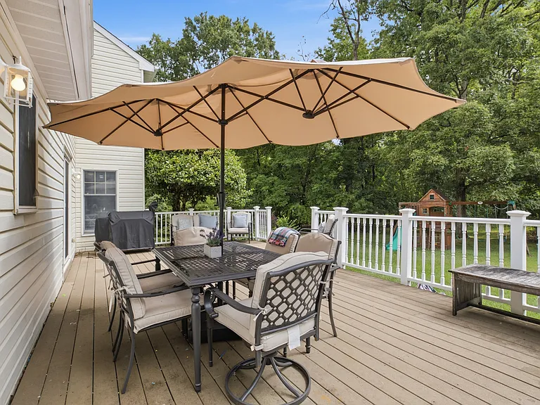 7707 Lake Glen Dr — Photo 37