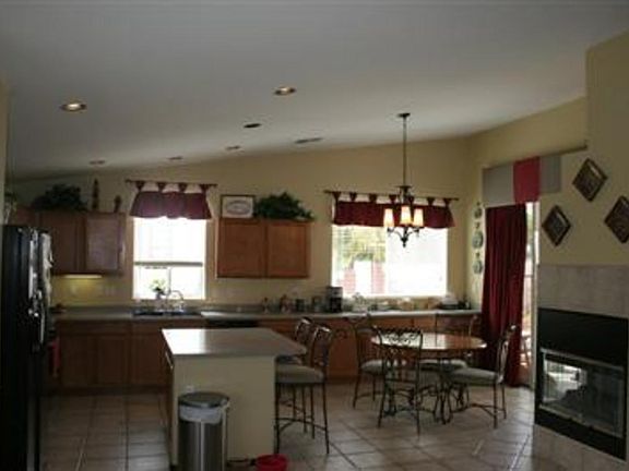 3rd image of 11253 N Eagle Landing Dr