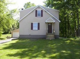 65 Peck Rd, Hilton, NY 14468