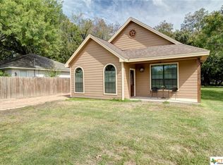 1315 Edgewater Fls, Canyon Lake, TX 78133