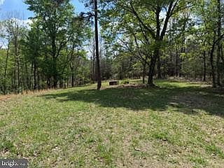 4th image of Easter Ridge Ln