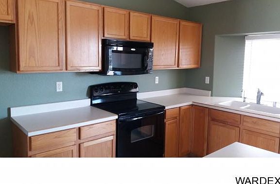 4th image of 2960 Palo Verde Blvd N