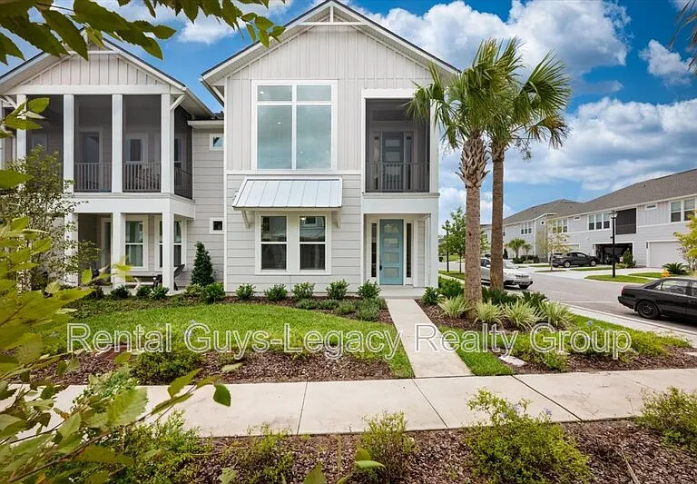 42 Banfield Ln — Photo 1