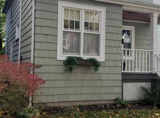 6308 Yale St, Halifax, NS B3L1E1