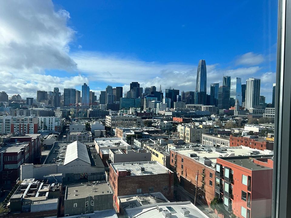1st image of 250 King St Unit 1404