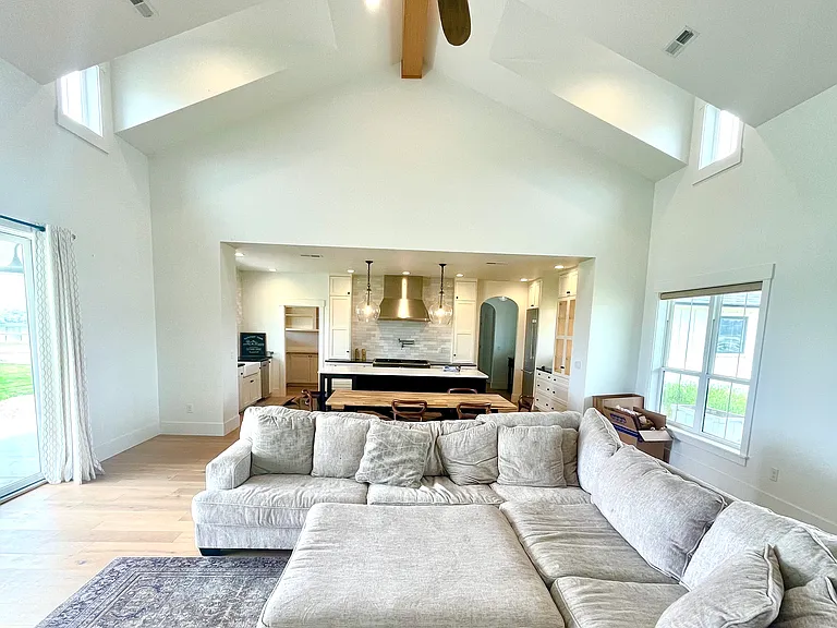 24915 Platinum Ln — Photo 18