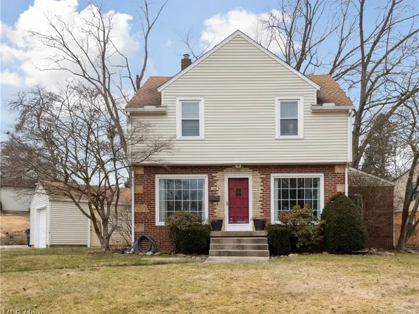 2661 Graham Ave, Akron, OH 44312
