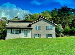 161 Hunt Club Dr, Ridgeley, WV 26753