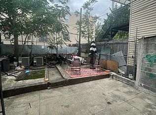 217 Central Ave #1B, Brooklyn, NY 11221