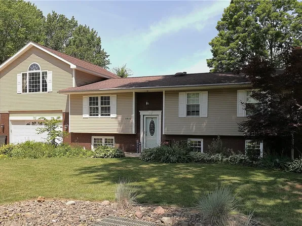 3832 Gay Rd, Erie, PA 16510