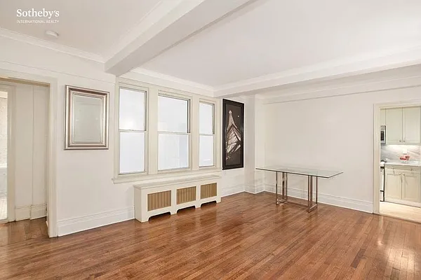 Rented by Sotheby's International Realty | media 11