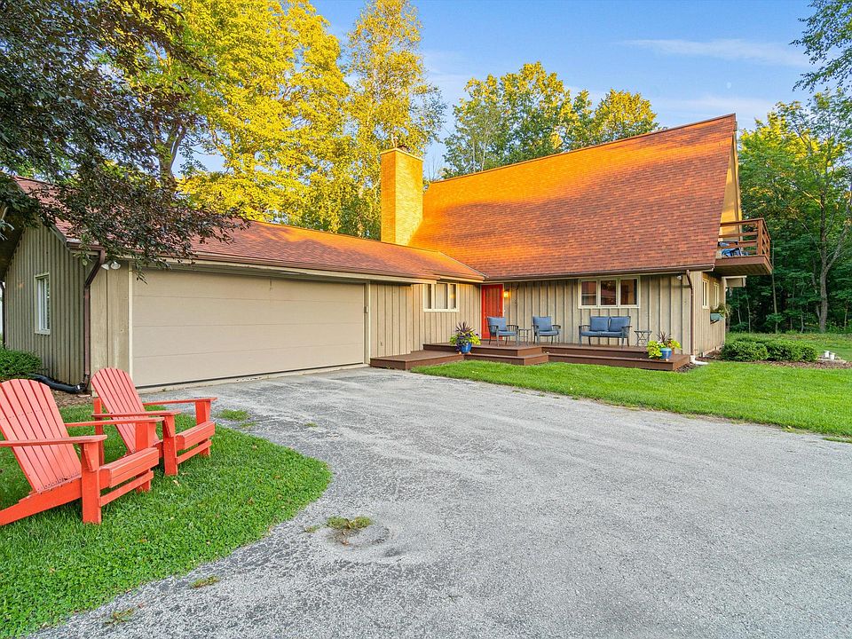 1st image of 3676 E Norport Dr