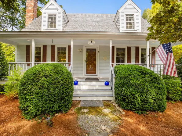 1 Manitoba Road, Mashpee, MA 02649
