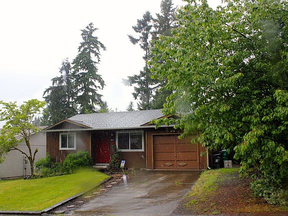 2nd image of 3616 Autumnwood Ct SE