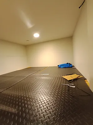 Rented by City Vista Inc | media 13