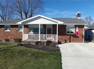 1578 Lois St, Belpre, OH 45714