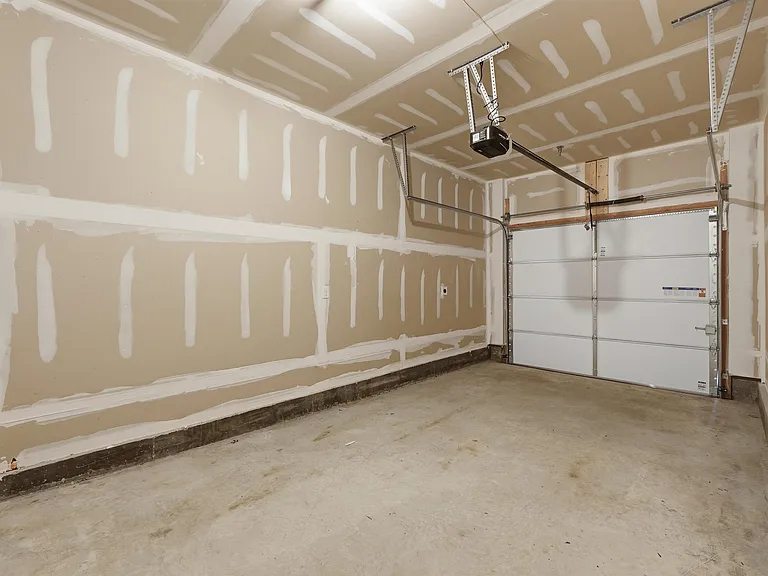400 Willow Ave #409 — Photo 21