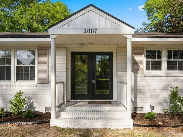 2007 Azalea Dr, Valdosta, GA 31602