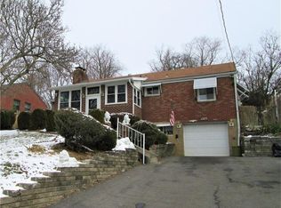 1223 Clifton Rd, Bethel Park, PA 15102