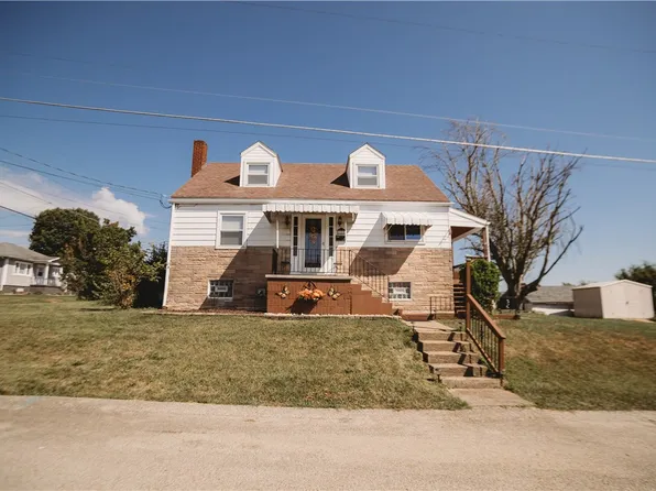 225 S Shupe St, Mount Pleasant, PA 15666