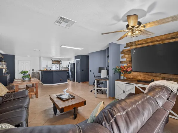 2681 S POWELL Road, Apache Junction, AZ 85119