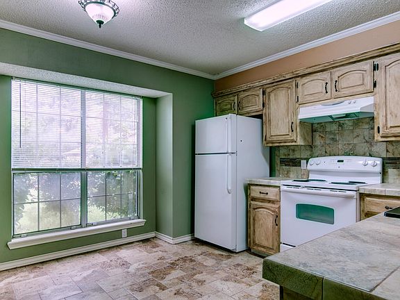 4th image of 6216 Gould Pl