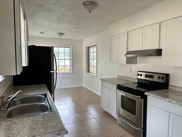 5211 Blueridge Dr — Photo 13