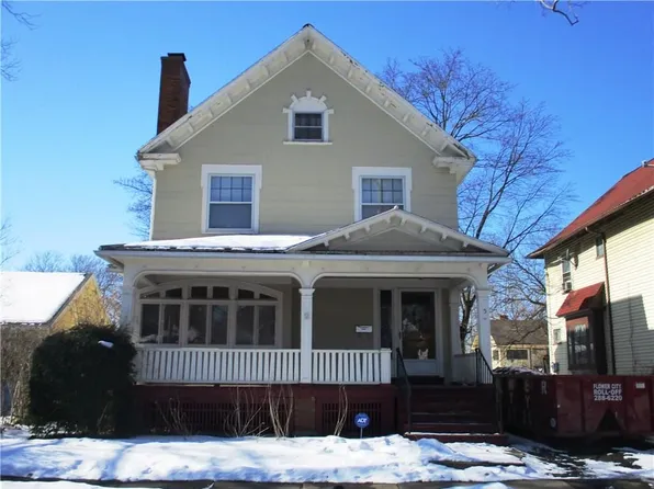 5 Lakeview Ter, Rochester, NY 14613