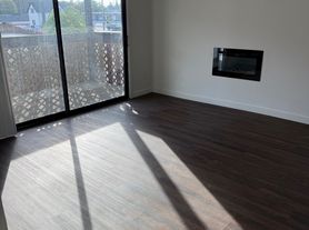 1425 Tully Rd, Modesto, CA