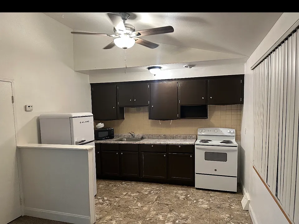 1427 Electric Ave #1427