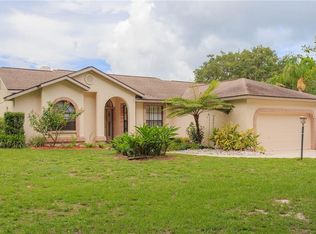 1814 Wagonwheel Rd, Wimauma, FL 33598
