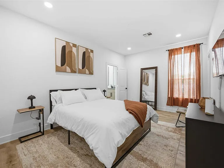 8102 Cannon St #A — Photo 23