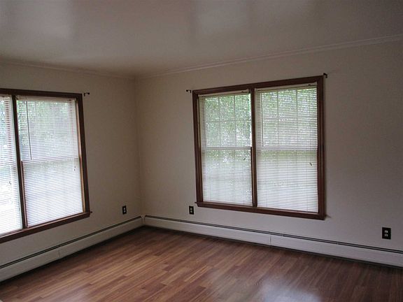 3rd image of 14 Albertson St APT 3