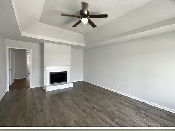 4th image of 15910 Lake Orienta Ct